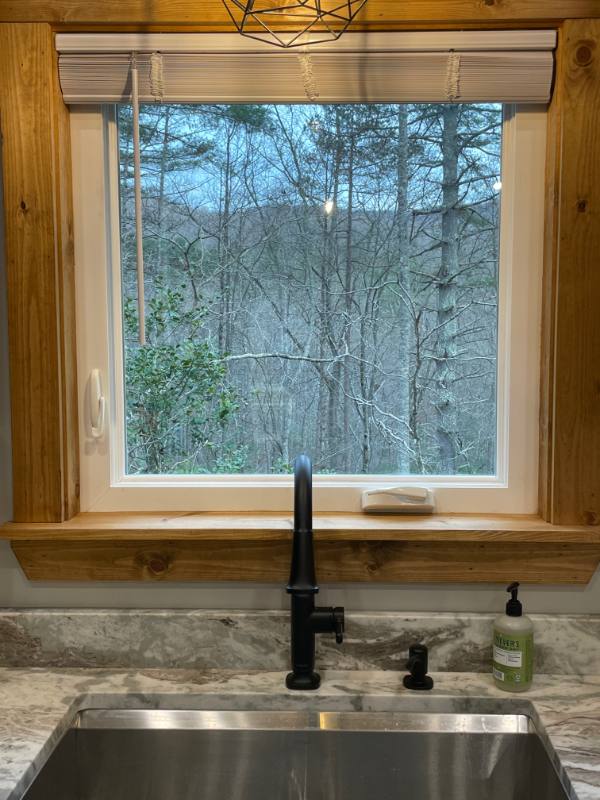 House for rent at 1716 Pleasant Grove Church Rd #LOFT, Hendersonville, NC 28739