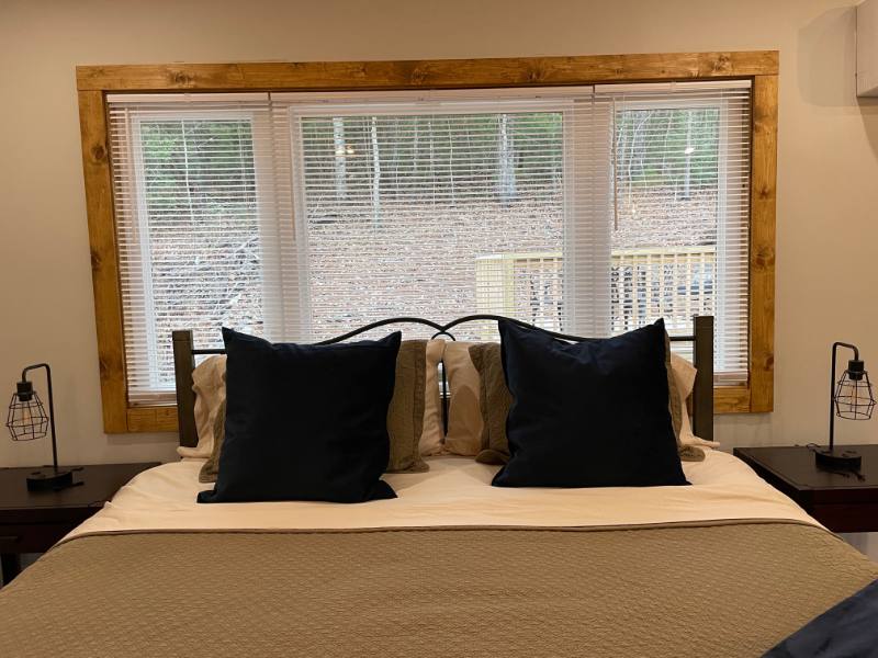 House for rent at 1716 Pleasant Grove Church Rd #LOFT, Hendersonville, NC 28739