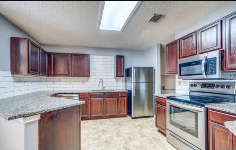 House for rent at 25039 Summit Creek, San Antonio, TX 78258