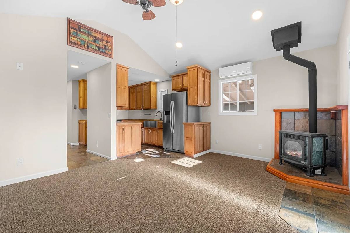 House for rent at 4422-B Up Chick St, Placerville, CA 95667