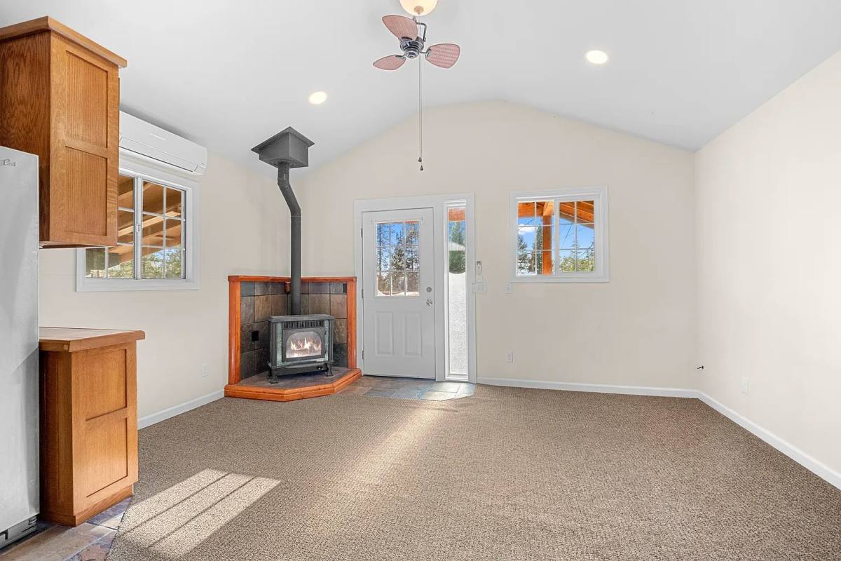 House for rent at 4422-B Up Chick St, Placerville, CA 95667
