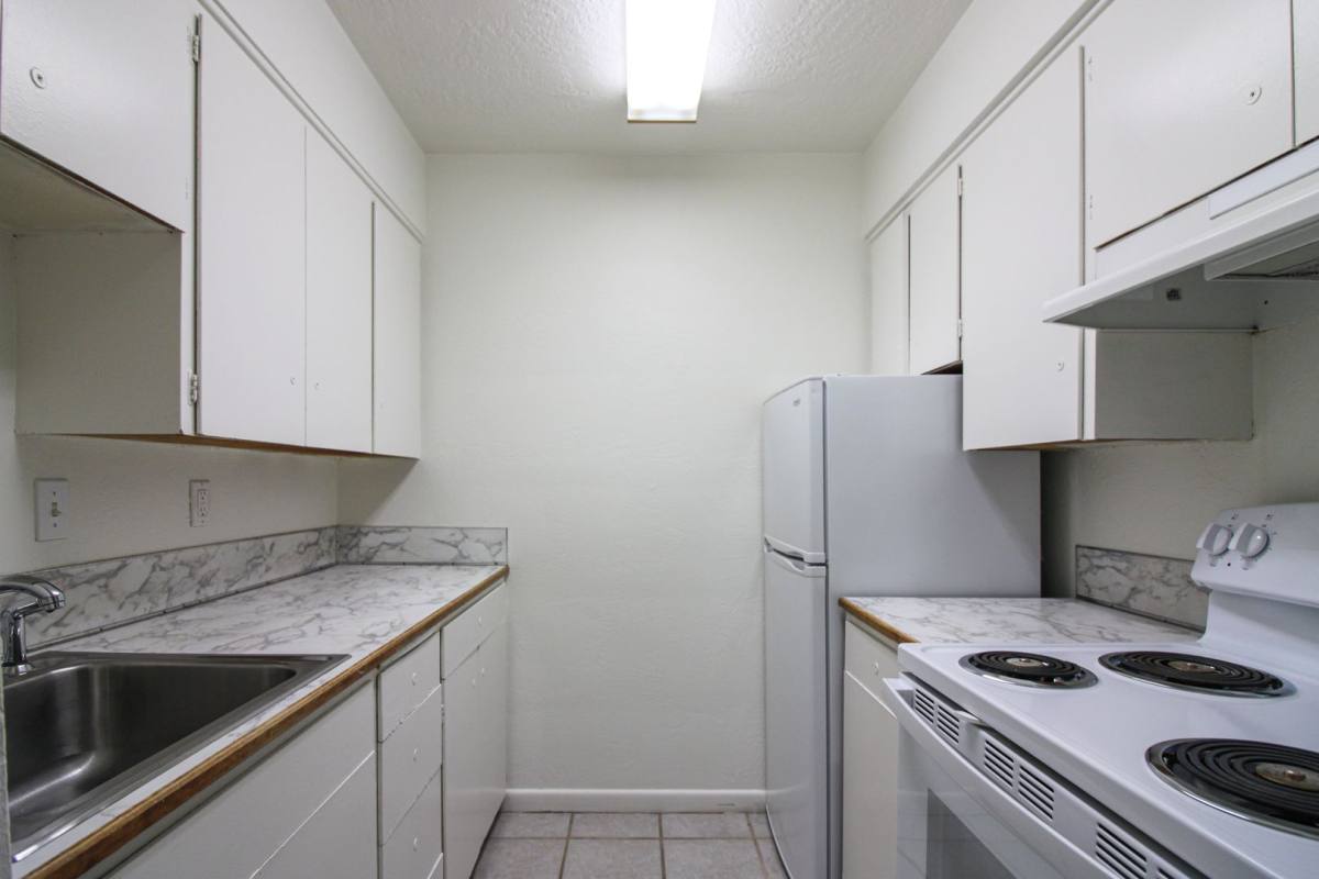 Apartment for rent at 1136 Fairmount Ave S, Salem, OR 97302