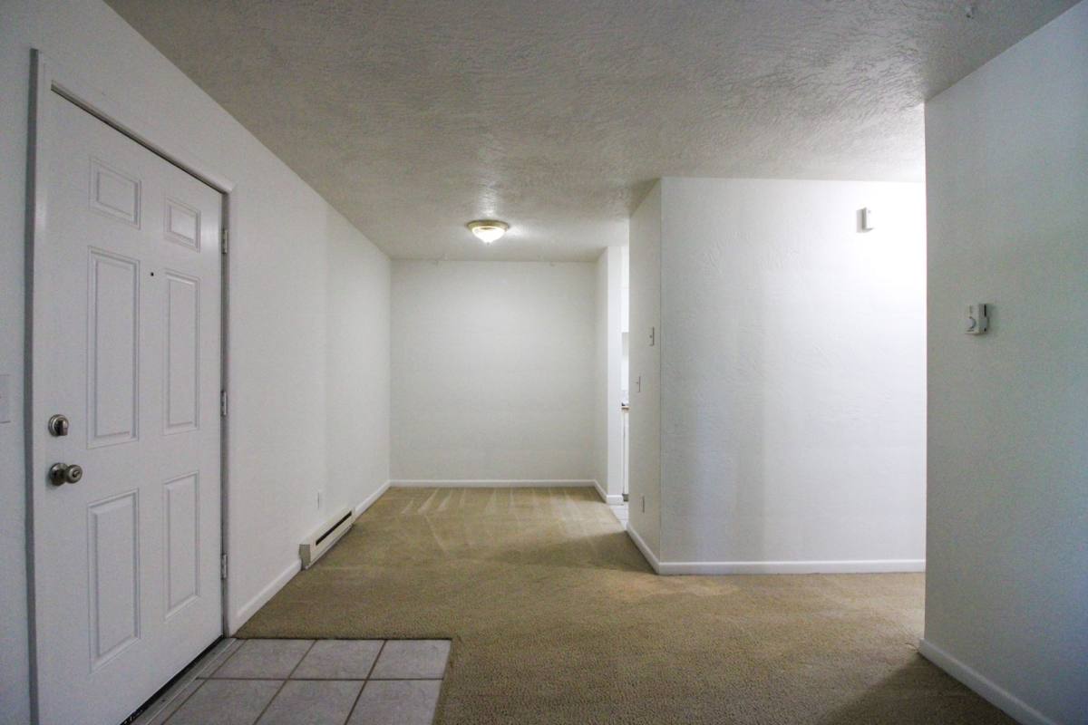 Apartment for rent at 1136 Fairmount Ave S, Salem, OR 97302