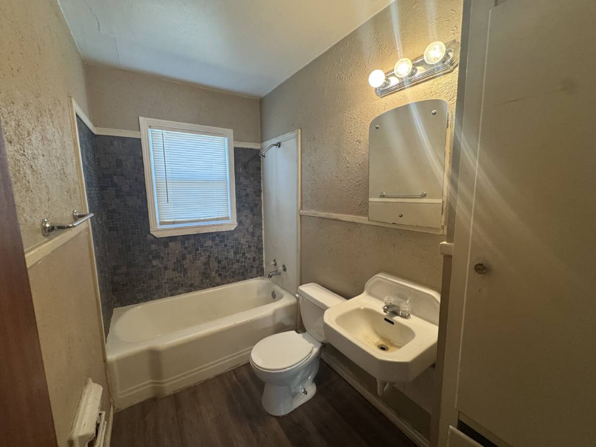 Townhouse for rent at 2118 33rd St #B, Lubbock, TX 79411