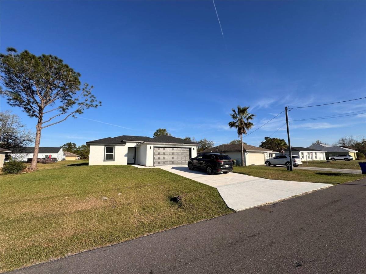 House for rent at 4100 Mendoza Ave, Sebring, FL 33872