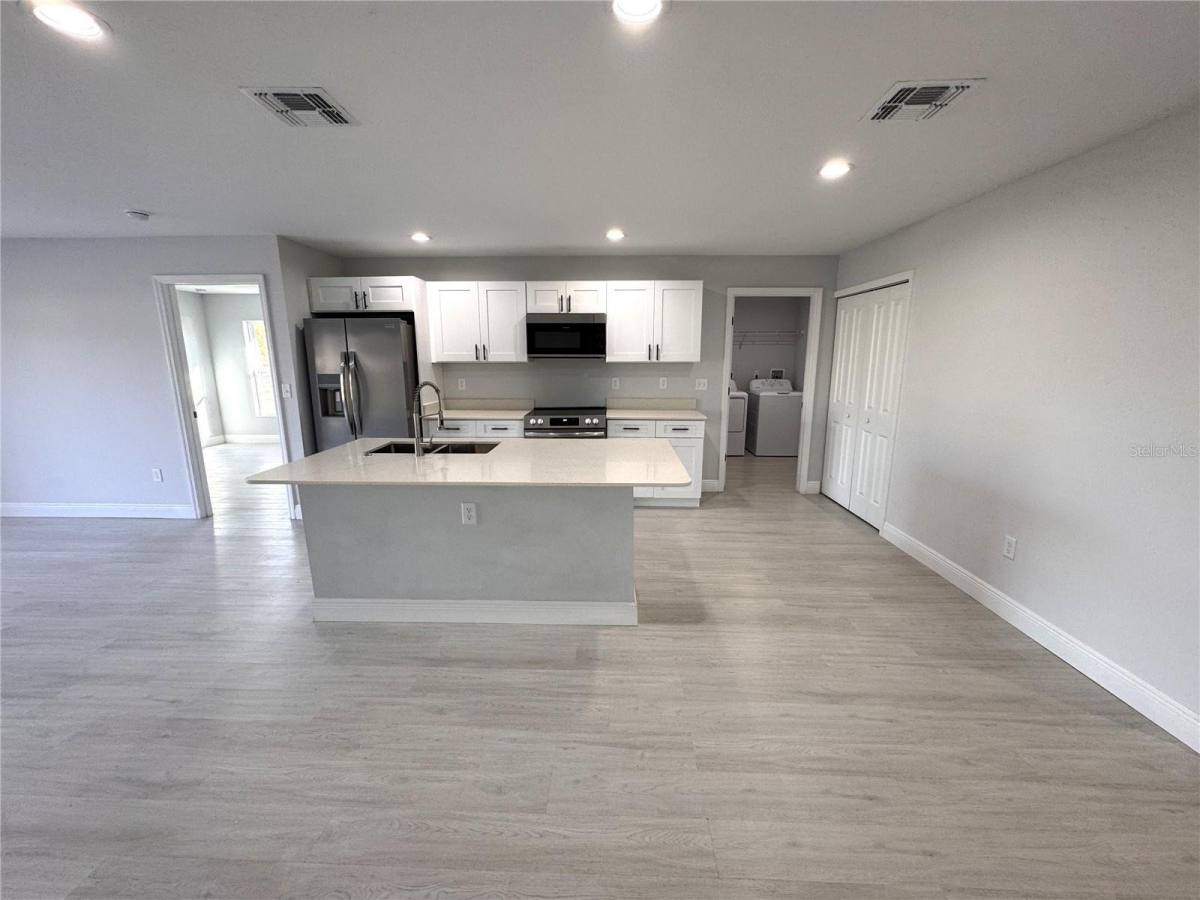House for rent at 4100 Mendoza Ave, Sebring, FL 33872