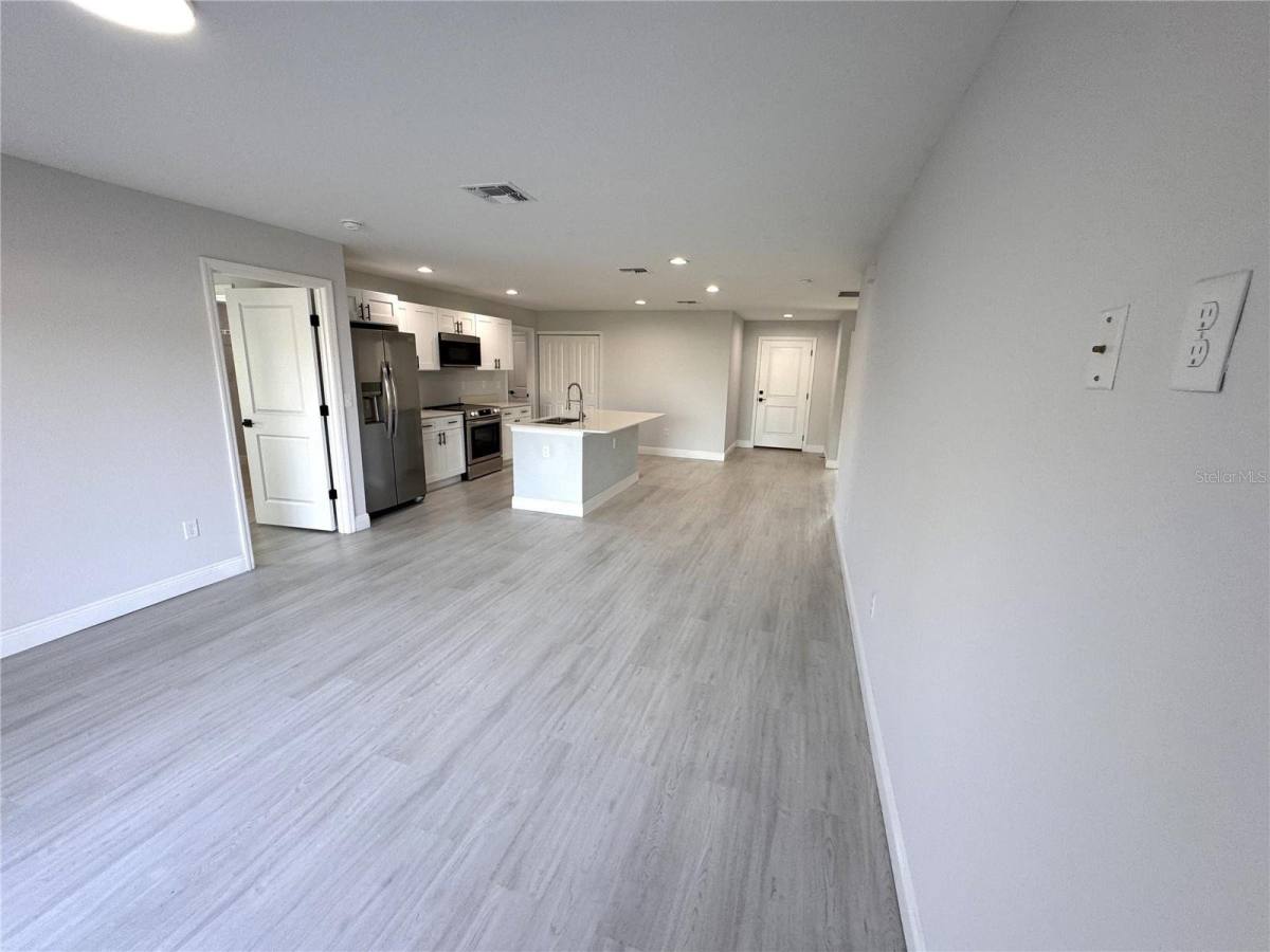 House for rent at 4100 Mendoza Ave, Sebring, FL 33872