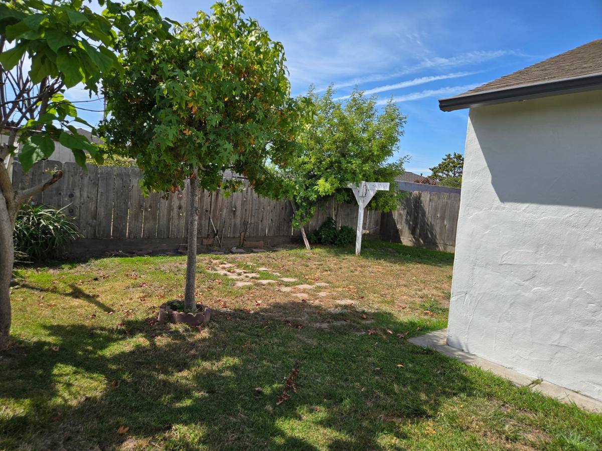 Apartment for rent at 1514 Second Ave, Salinas, CA 93905