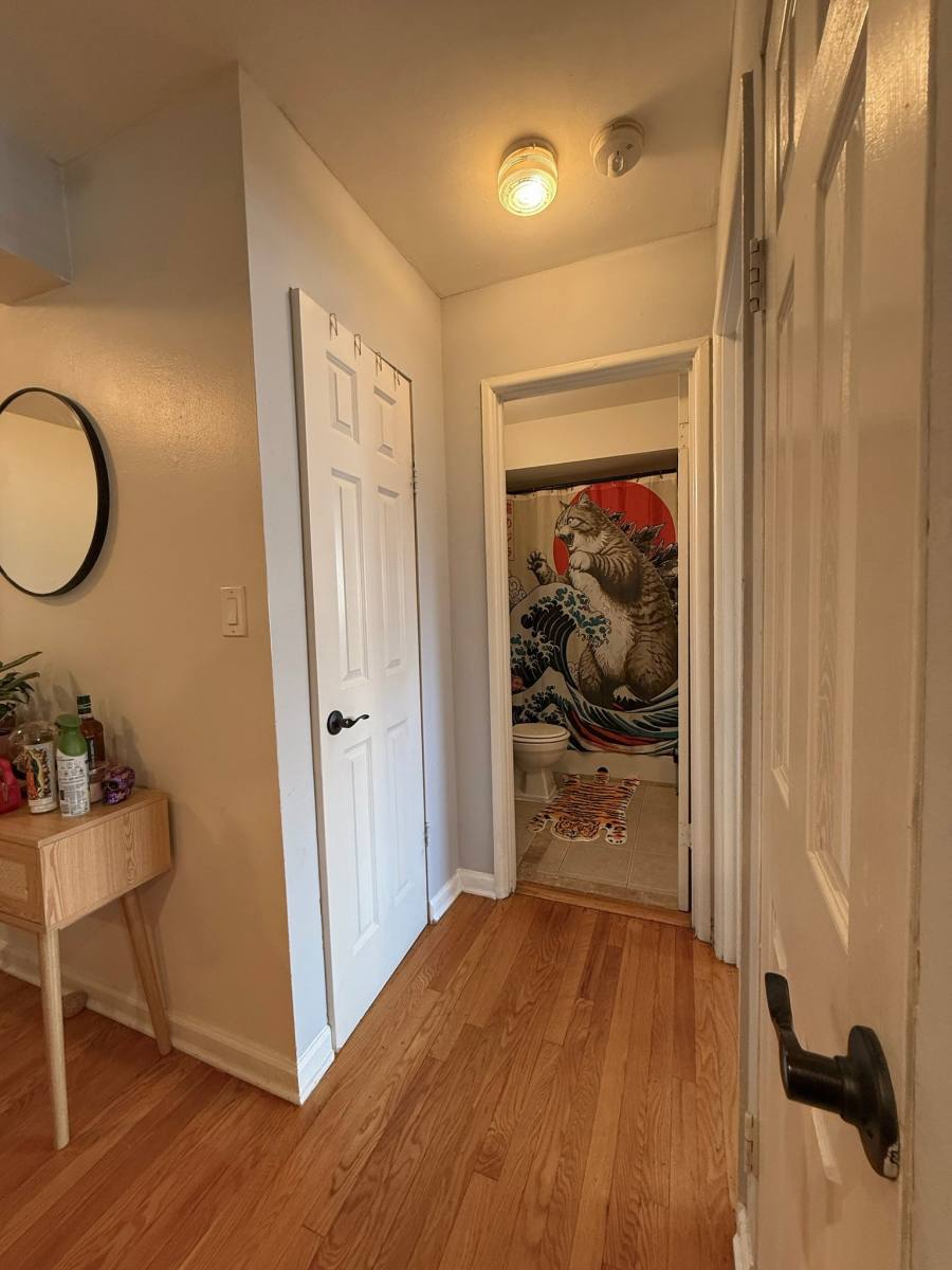 Apartment for rent at 5746 N Sheridan Rd #302, Chicago, IL 60660