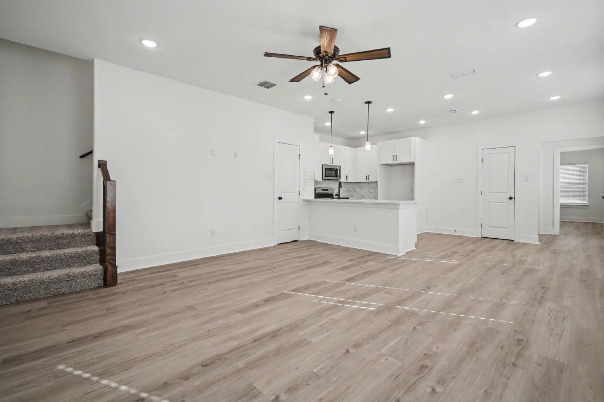 Townhouse for rent at 3163 Karen St, Fort Worth, TX 76116