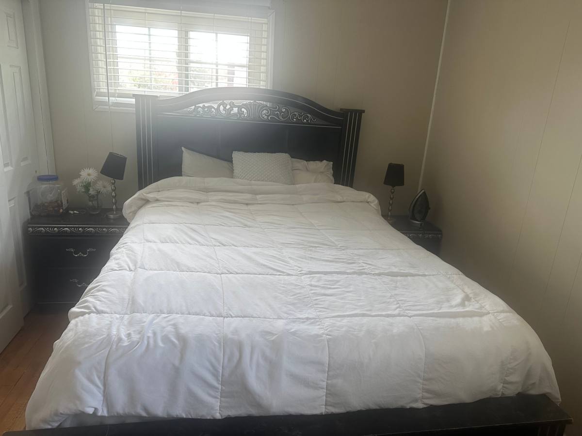 House for rent at 572 Benjamin Rd, North Babylon, NY 11703