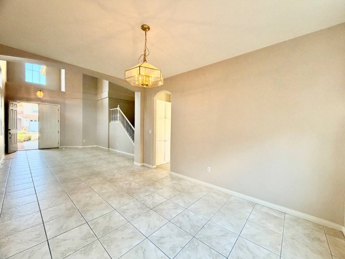 Apartment for rent at 8917 Waltzing Waters Court, Las Vegas, NV 89147