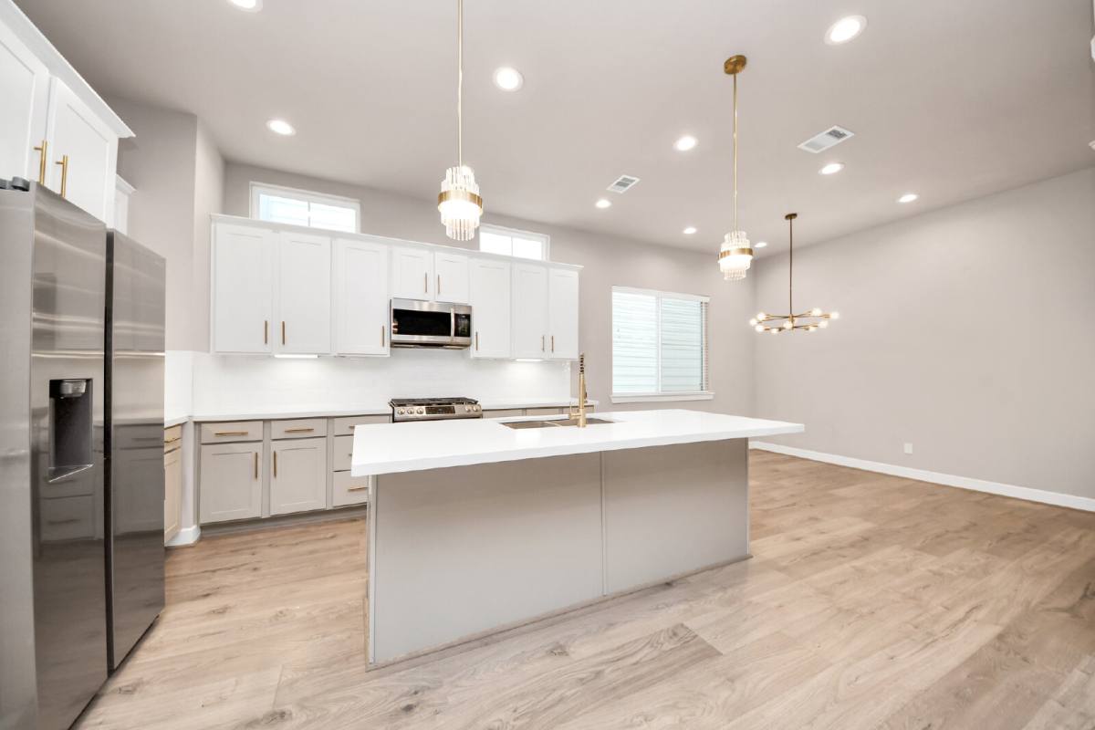 House for rent at 2114 Stuart St, Houston, TX 77004