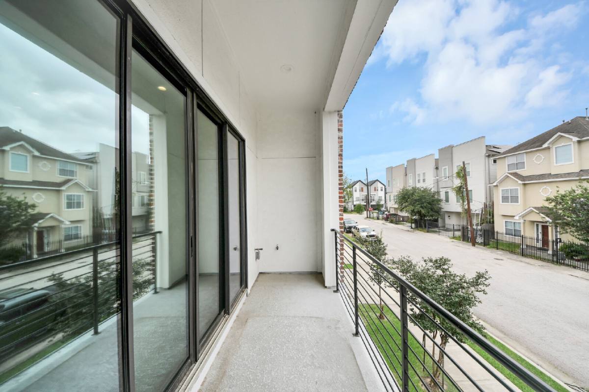 House for rent at 2114 Stuart St, Houston, TX 77004