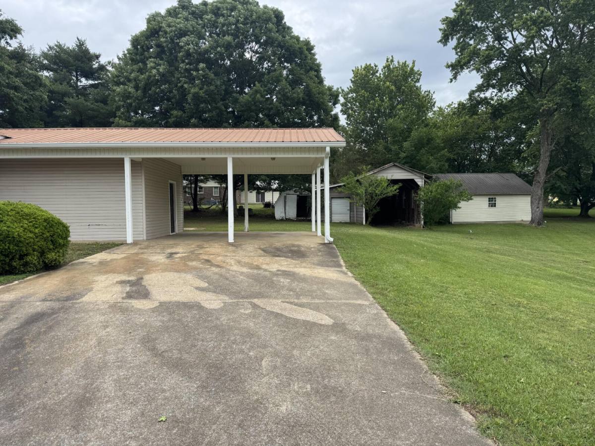 House for rent at 190 Croft Ave, Rainsville, AL 35986