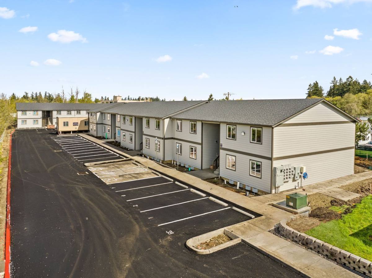 Apartment for rent at 2901 SE Salem Ave, Albany, OR 97321