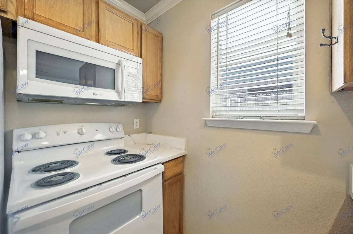 House for rent at 1321 Village Garden Dr, Azle, TX 76020