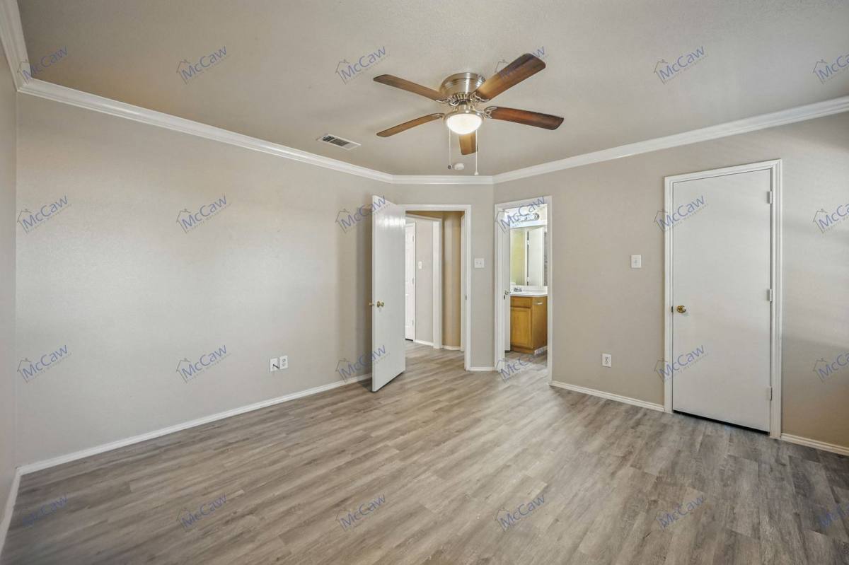 House for rent at 1321 Village Garden Dr, Azle, TX 76020