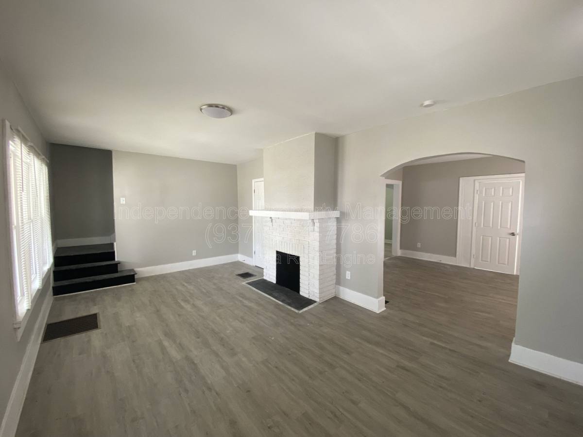 House for rent at 1004 W Fairview Ave, Dayton, OH 45406