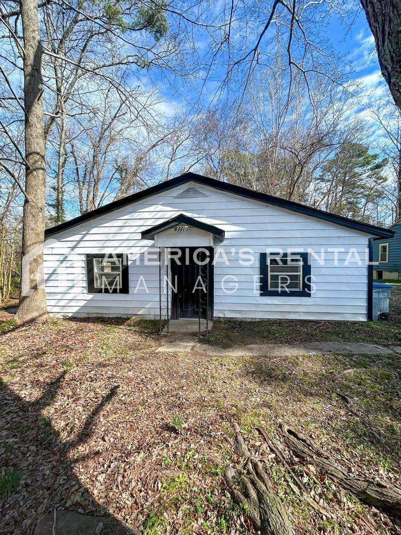 House for rent at 3716 Main St, Adamsville, AL 35005