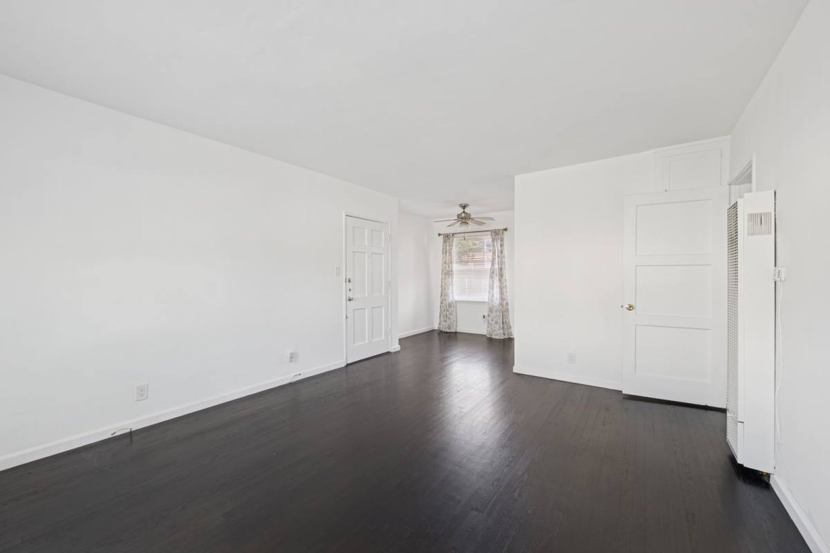 Apartment for rent at 2032 Delaware Ave #2032A, Santa Monica, CA 90404