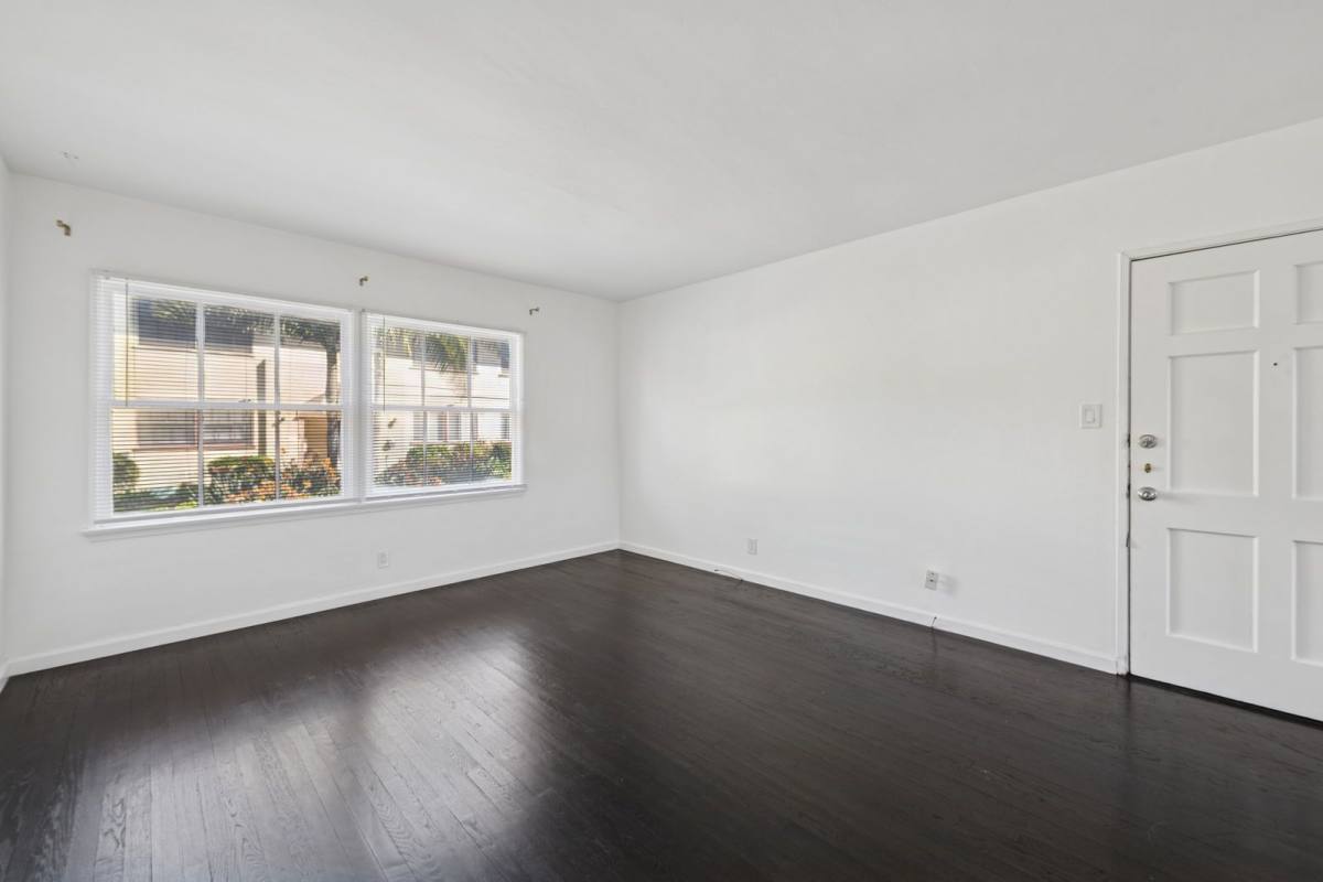 Apartment for rent at 2032 Delaware Ave #2032A, Santa Monica, CA 90404