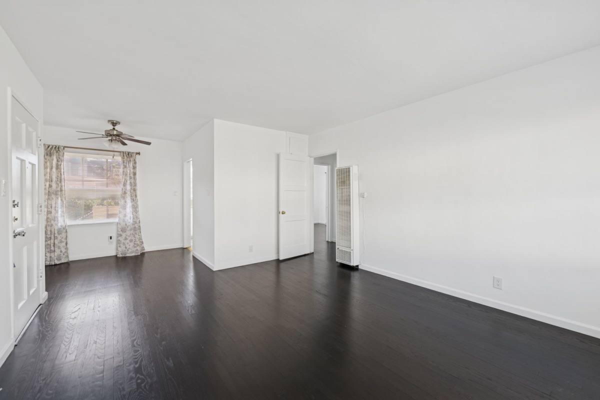 Apartment for rent at 2032 Delaware Ave #2032A, Santa Monica, CA 90404