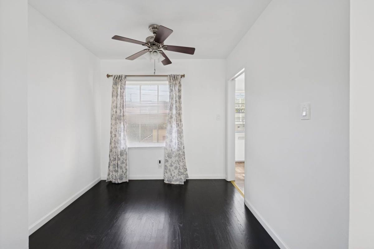 Apartment for rent at 2032 Delaware Ave #2032A, Santa Monica, CA 90404