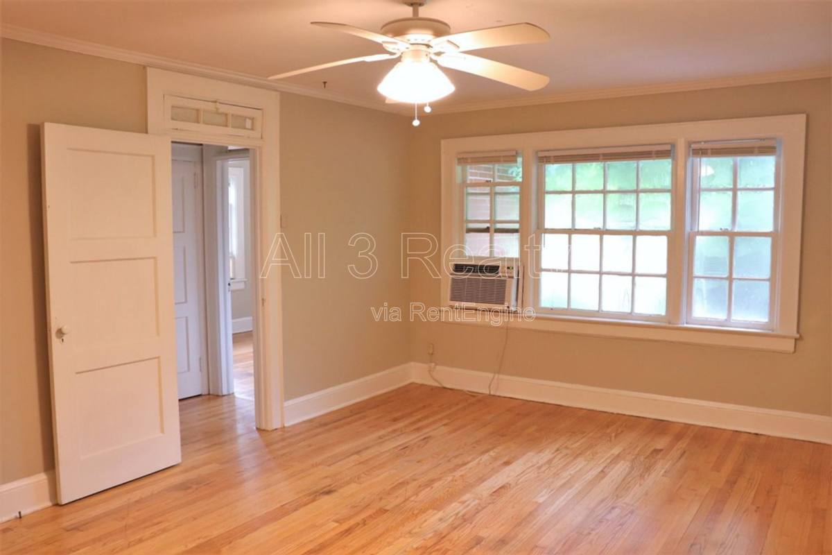 Apartment for rent at 19 Calhoun Rd #B, Montgomery, AL 36109