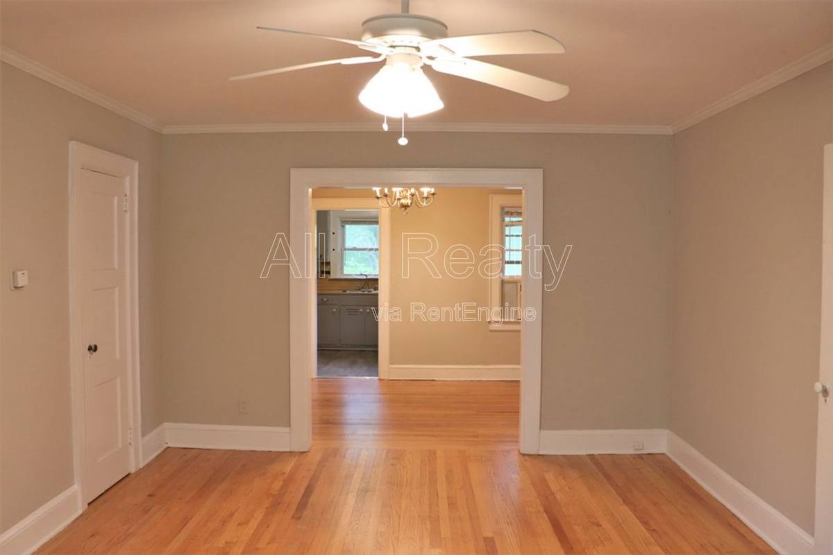 Apartment for rent at 19 Calhoun Rd #B, Montgomery, AL 36109