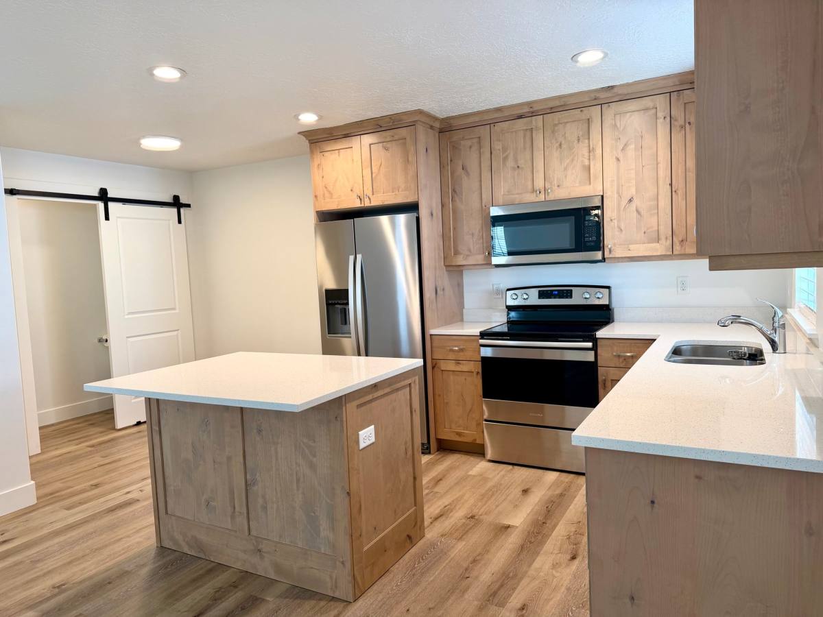 Apartment for rent at 718 N 160 E, Tooele, UT 84074