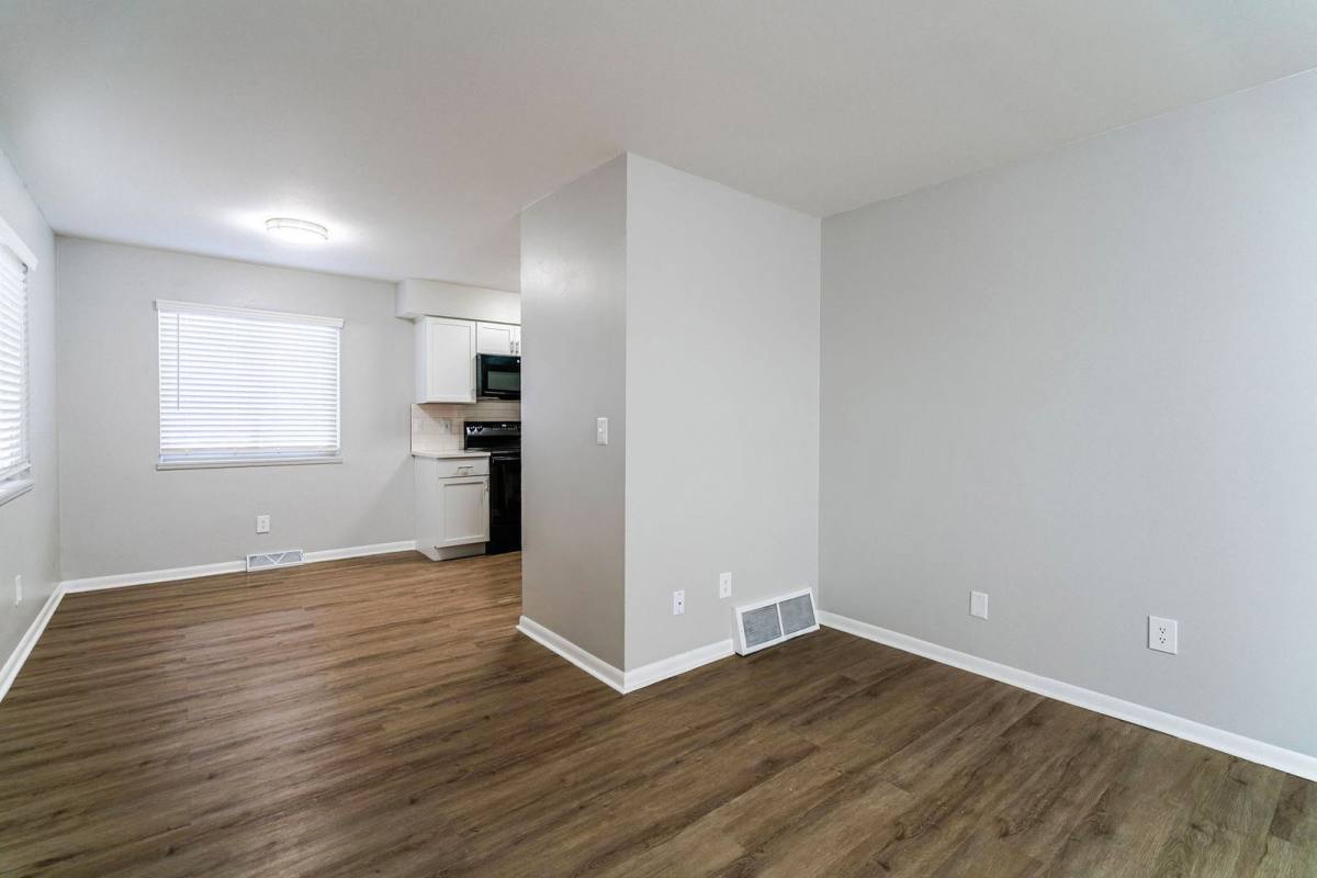 Apartment for rent at 656 Riverview Dr #B, Columbus, OH 43202