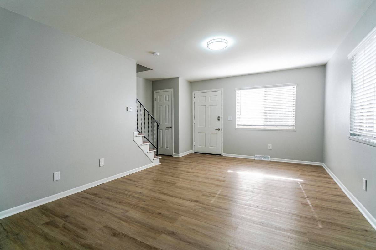 Apartment for rent at 656 Riverview Dr #B, Columbus, OH 43202