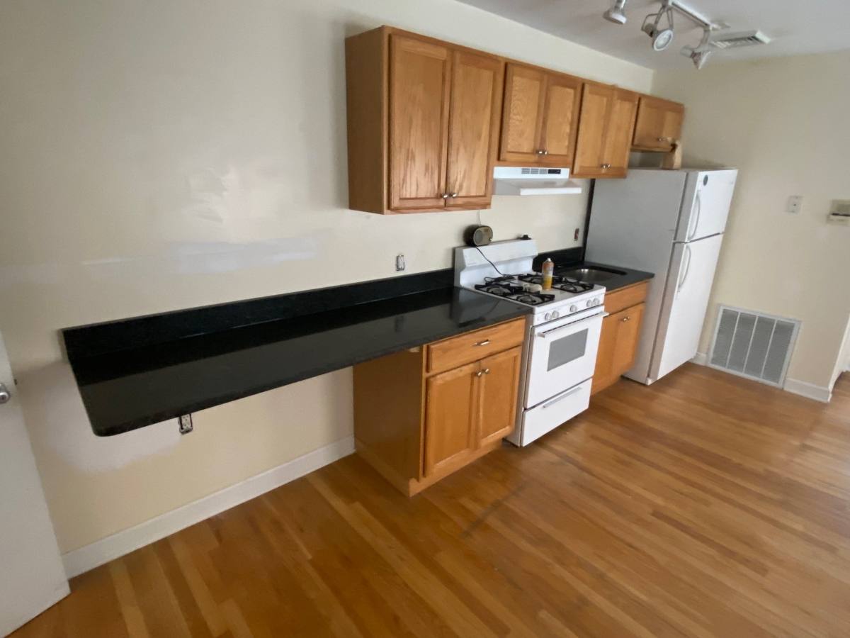 Apartment for rent at 920 N Calvert St, Baltimore, MD 21202