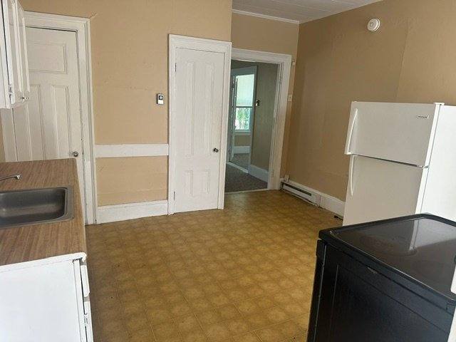 Apartment for rent at 47 Grove St #1, Kennebunk, ME 04043