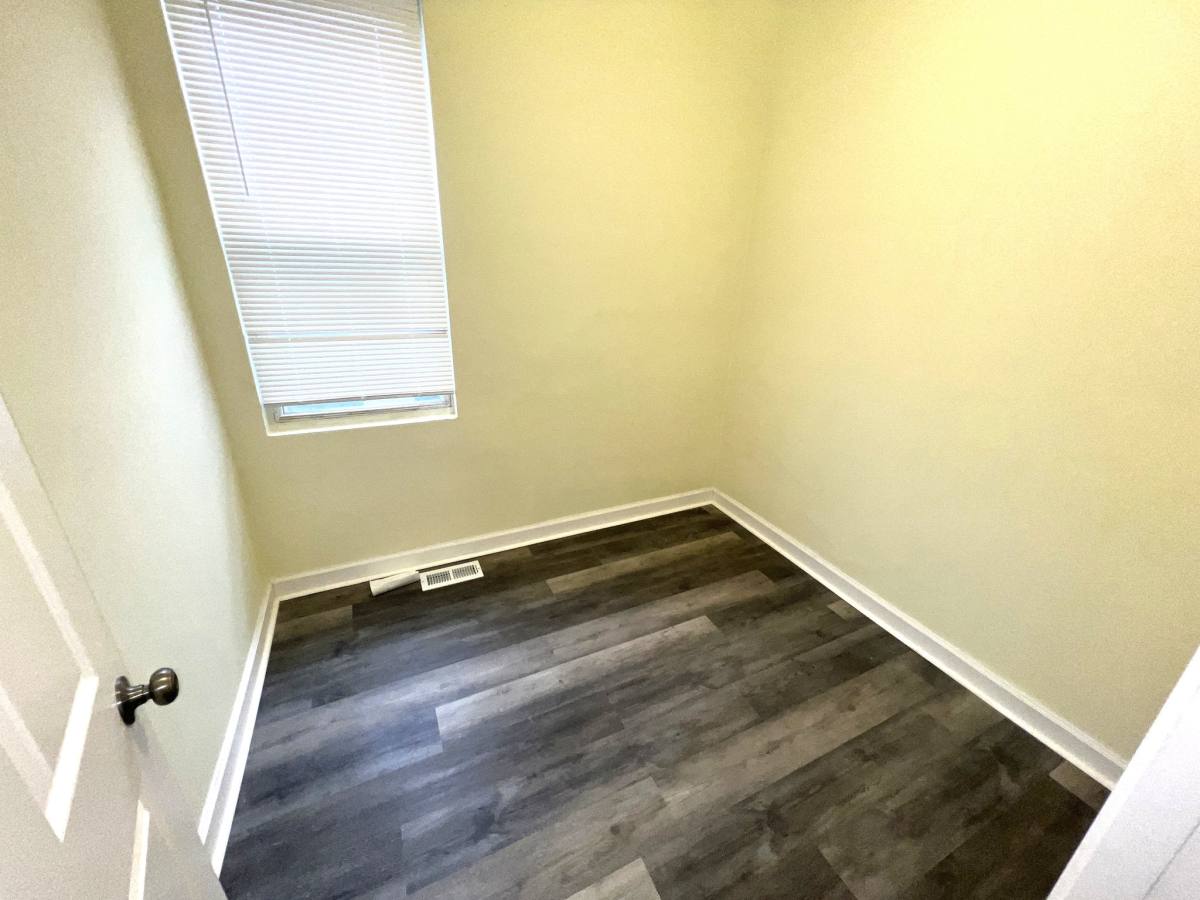House for rent at 1233 W 71st Place, Chicago, IL 60636