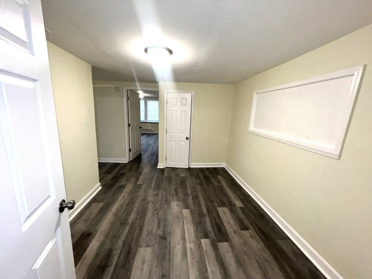 House for rent at 1233 W 71st Place, Chicago, IL 60636