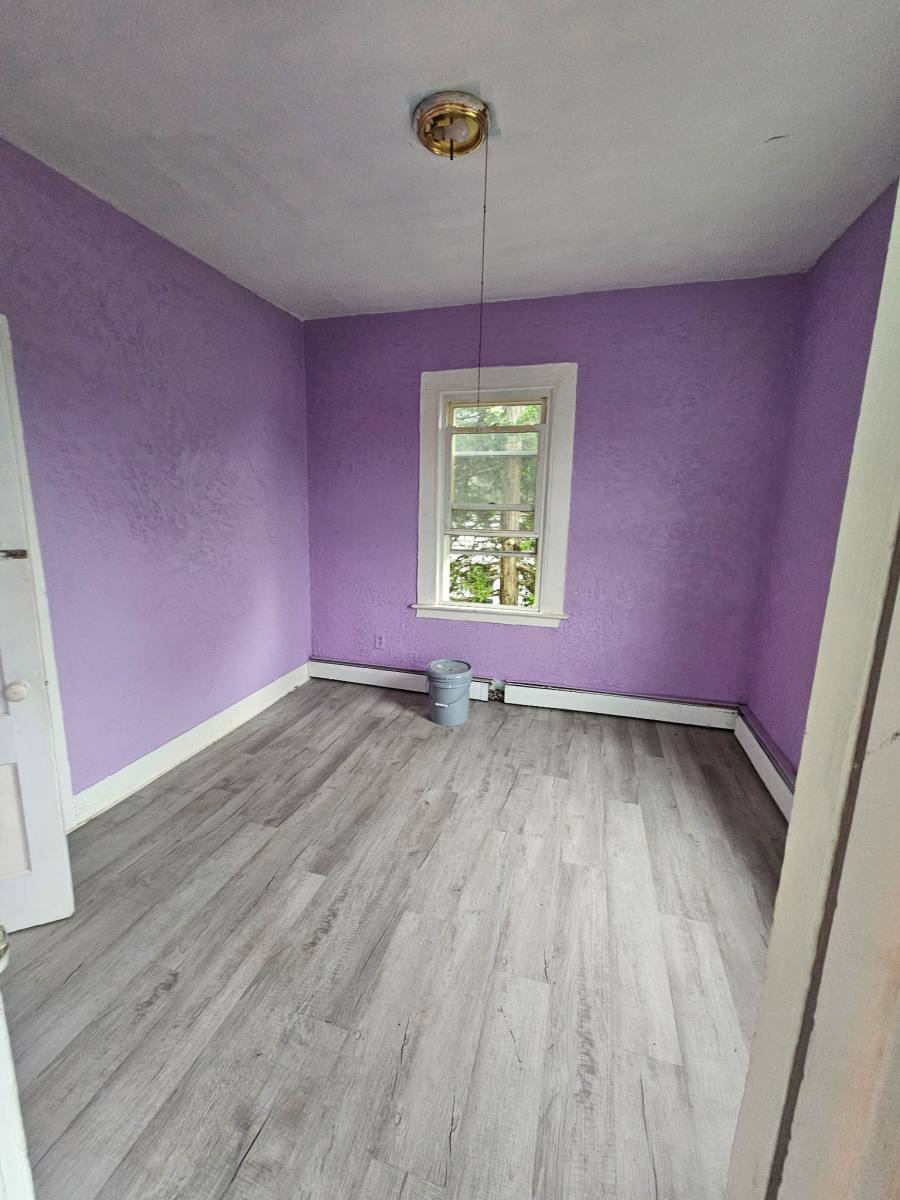 Apartment for rent at 164 Curtis St #2F, New Britain, CT 06053