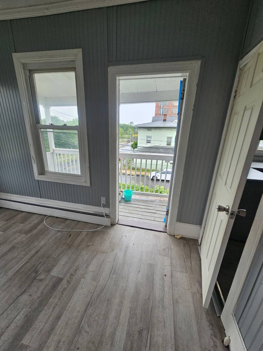 Apartment for rent at 164 Curtis St #2F, New Britain, CT 06053