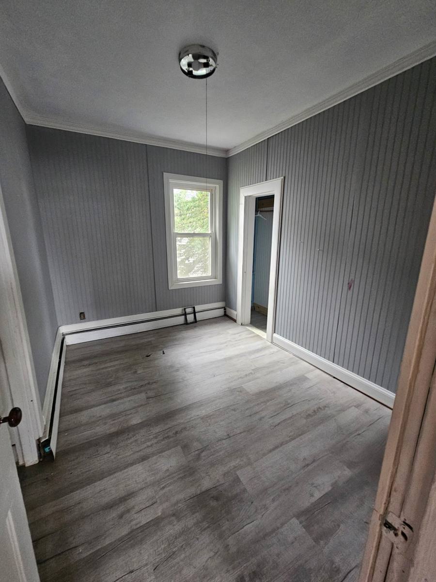 Apartment for rent at 164 Curtis St #2F, New Britain, CT 06053