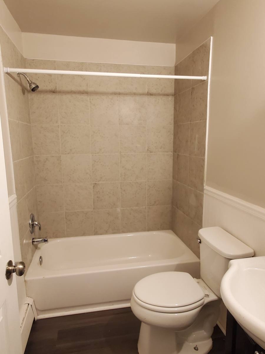 Apartment for rent at 2016 Linden Ave #B, Baltimore, MD 21217