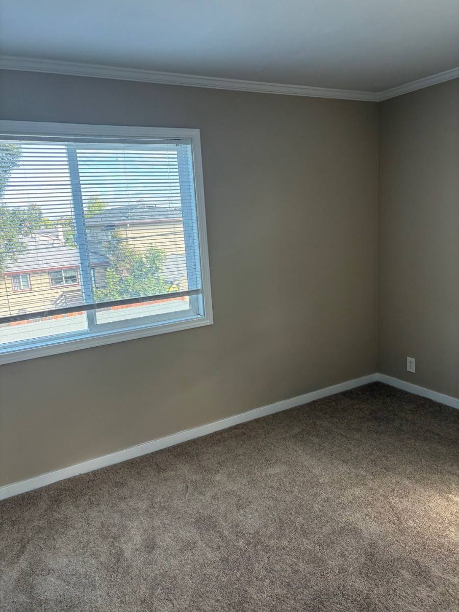 Apartment for rent at 1411 E 3rd Ave #6, San Mateo, CA 94401