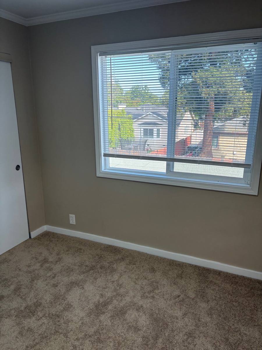 Apartment for rent at 1411 E 3rd Ave #6, San Mateo, CA 94401
