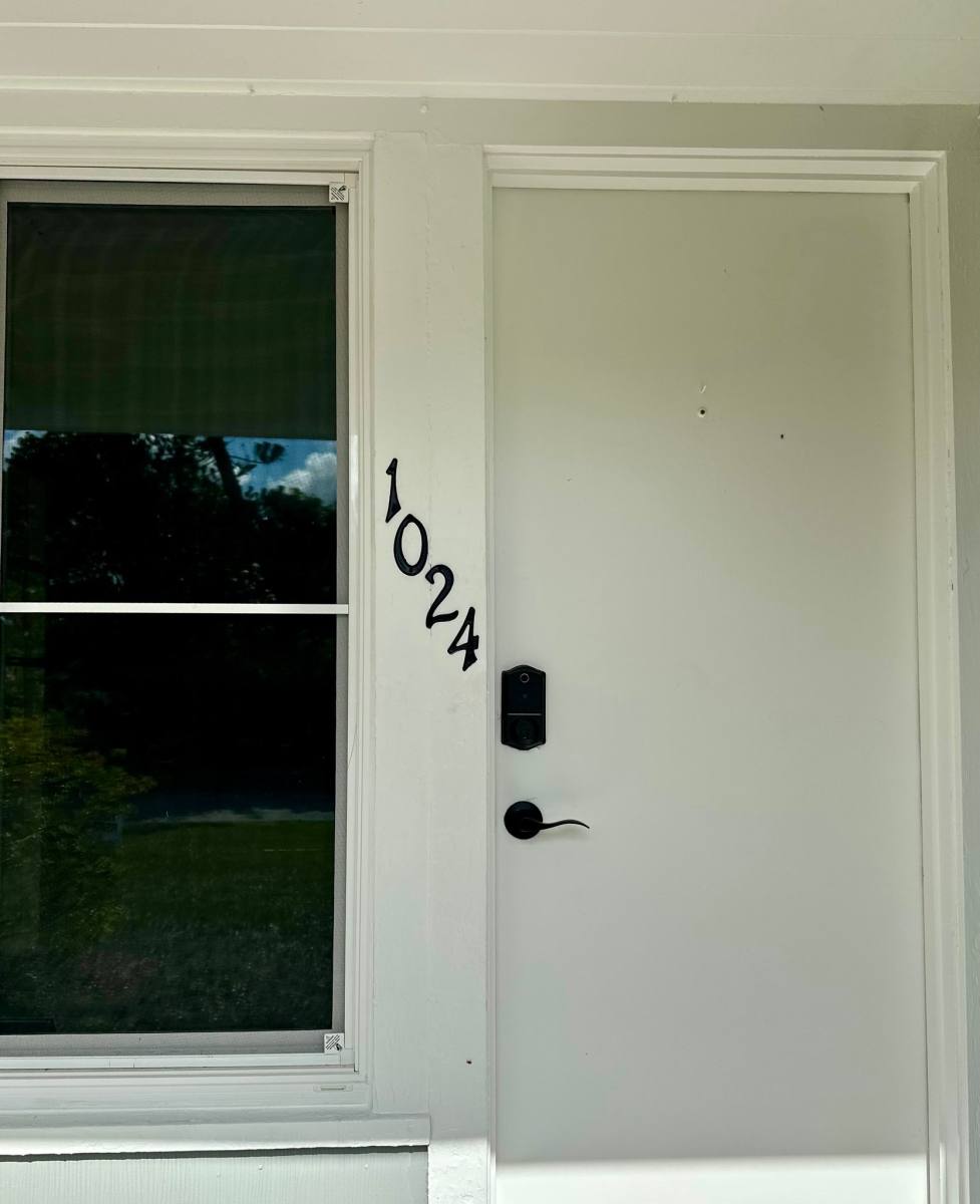 1024 Michigan Dr E, Dunedin, FL 34698 - House for Rent - Image 2