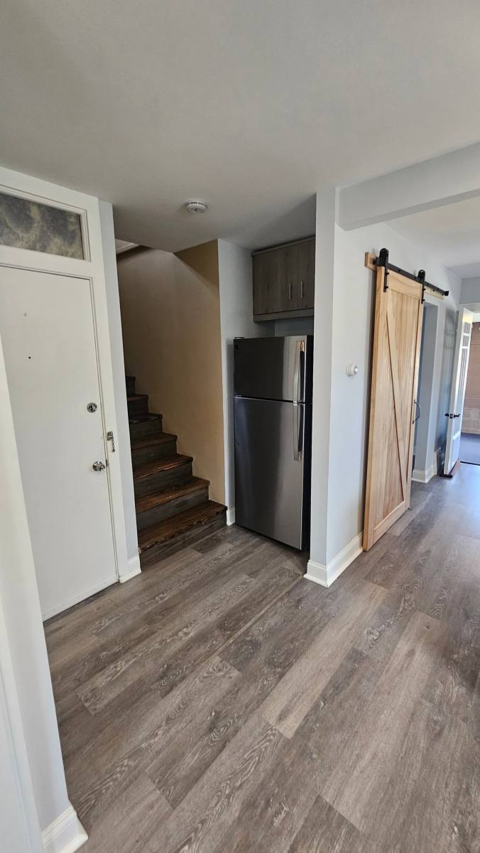 Apartment for rent at 5220 W 52nd St #UP, Cleveland, OH 44134