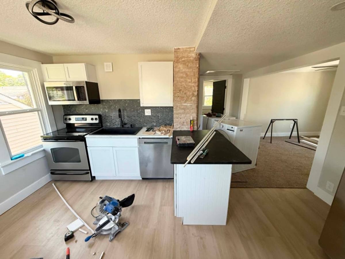 Apartment for rent at 924 Dayton Ave #2, Fort Wayne, IN 46807