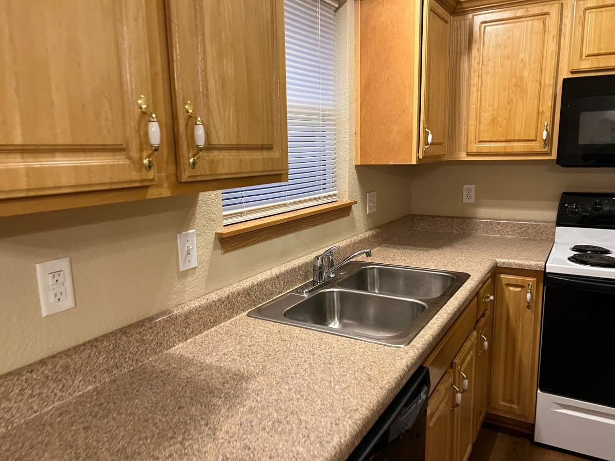 Townhouse for rent at 1973 S Powahatan Court, Independence, MO 64057