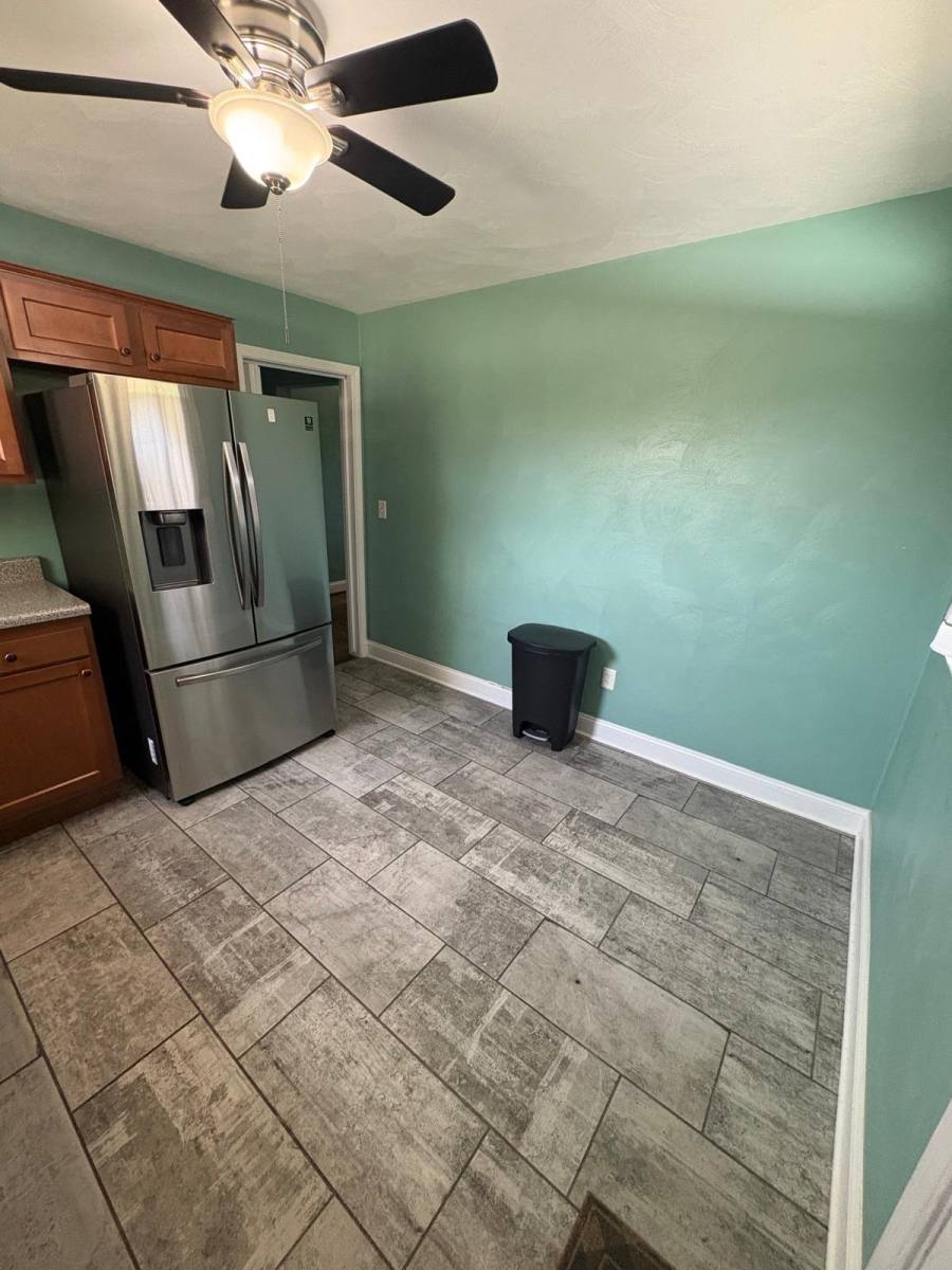 House for rent at 1331 Dudley St NW, Roanoke, VA 24017