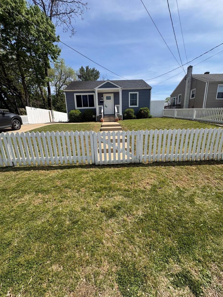 House for rent at 1331 Dudley St NW, Roanoke, VA 24017