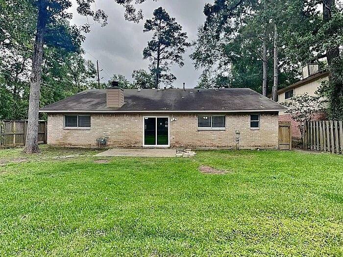 House for rent at 3327 Sycamore Springs Dr, Kingwood, TX 77339